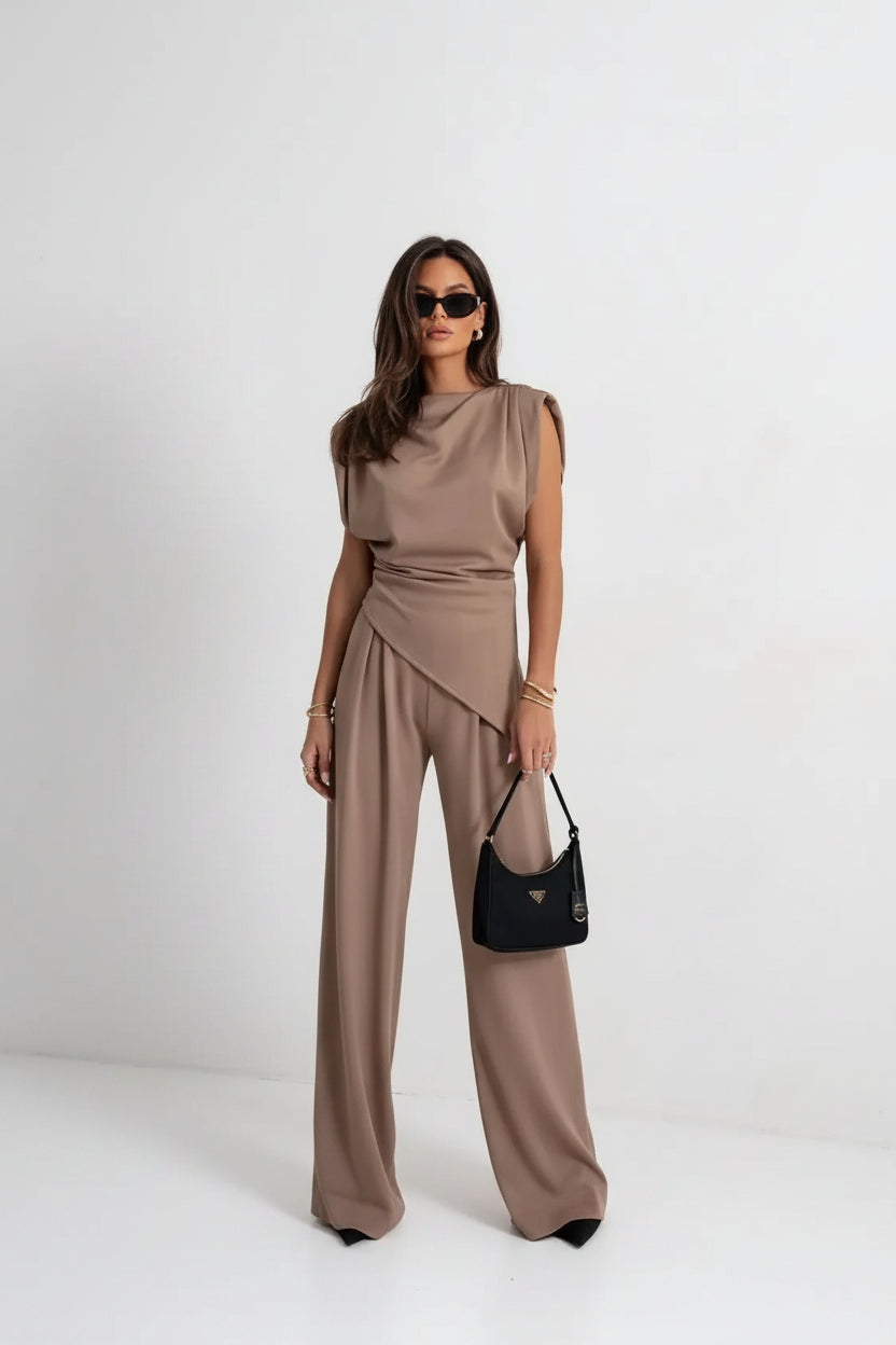 Conjunto Julia - Elegante Informal de Dos Piezas